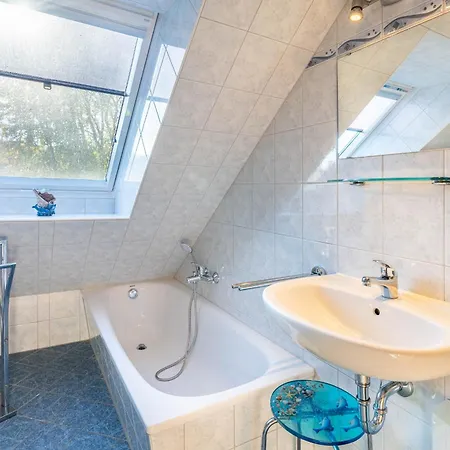 Feriendomizil Seezeit Apartment Zempin